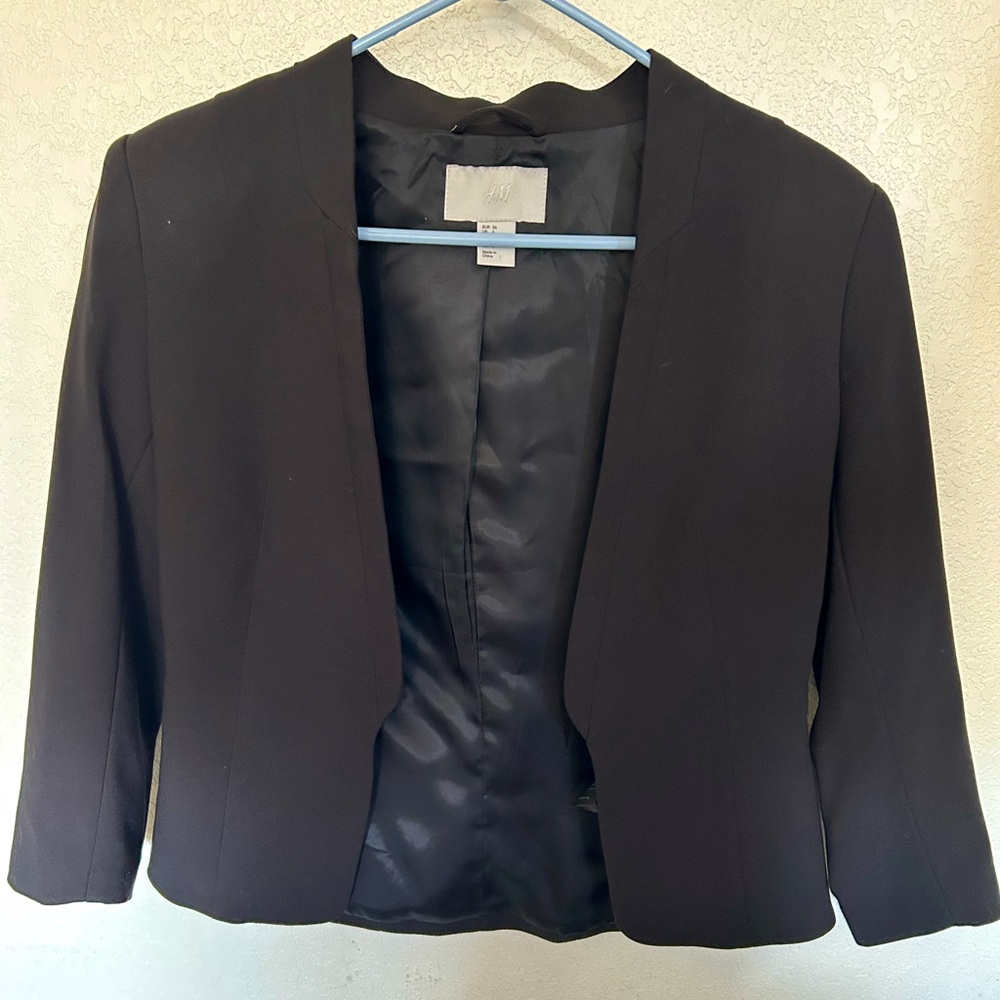 Short Waist Women’s Blazer